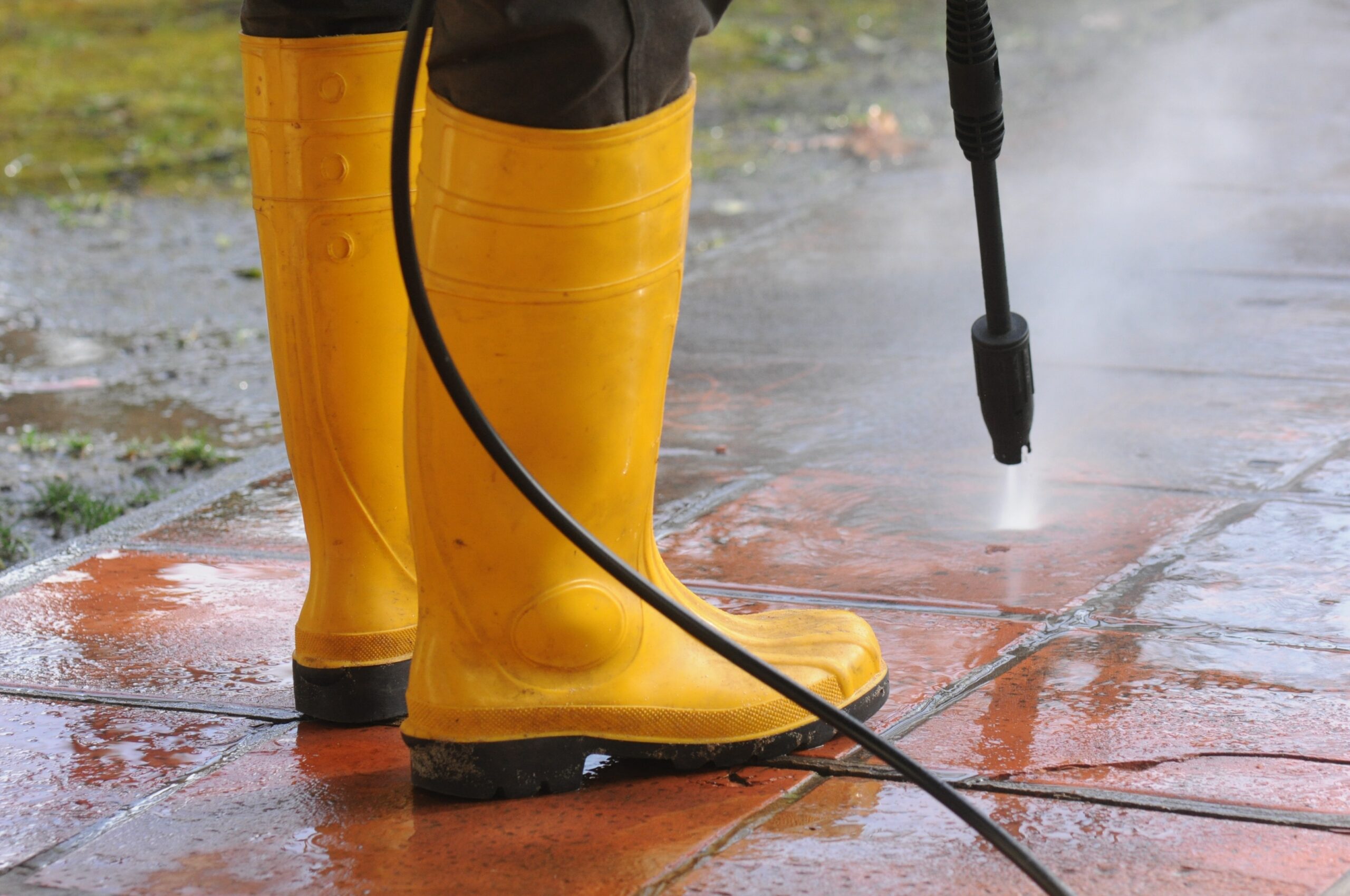 Pressure Washing in Grayson GA